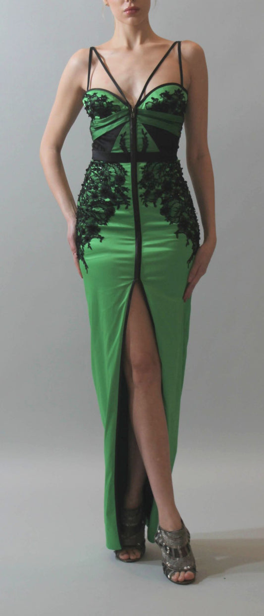 U01038DEBL-JADE                        PRE-ORDER                  Kindly send email for delivery enquiry